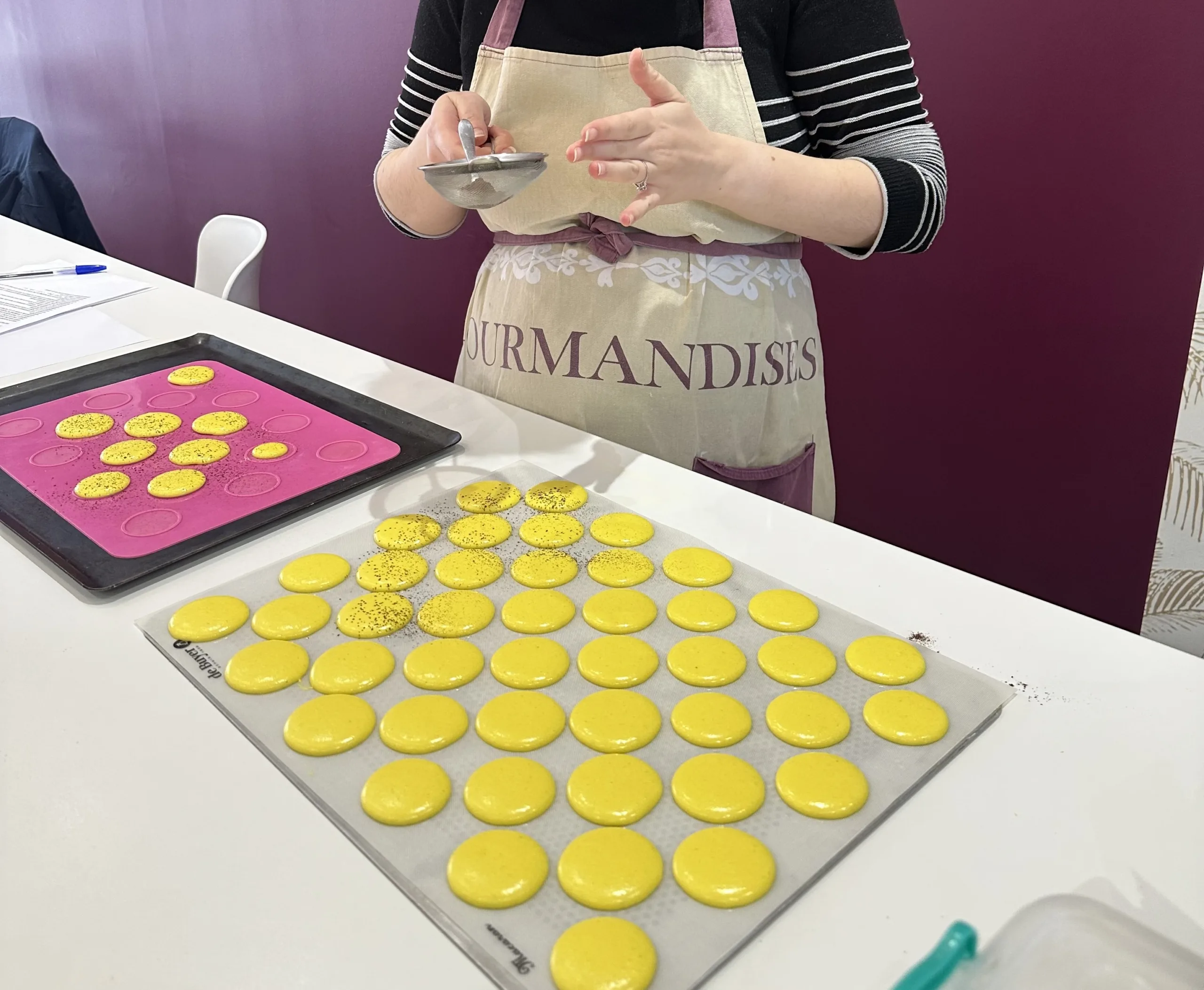 macaron jaune cours de patisserie rahma patiss Langon