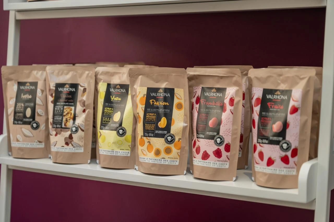 Le chocolat valrhona est en vente chez rahma patiss langon gironde