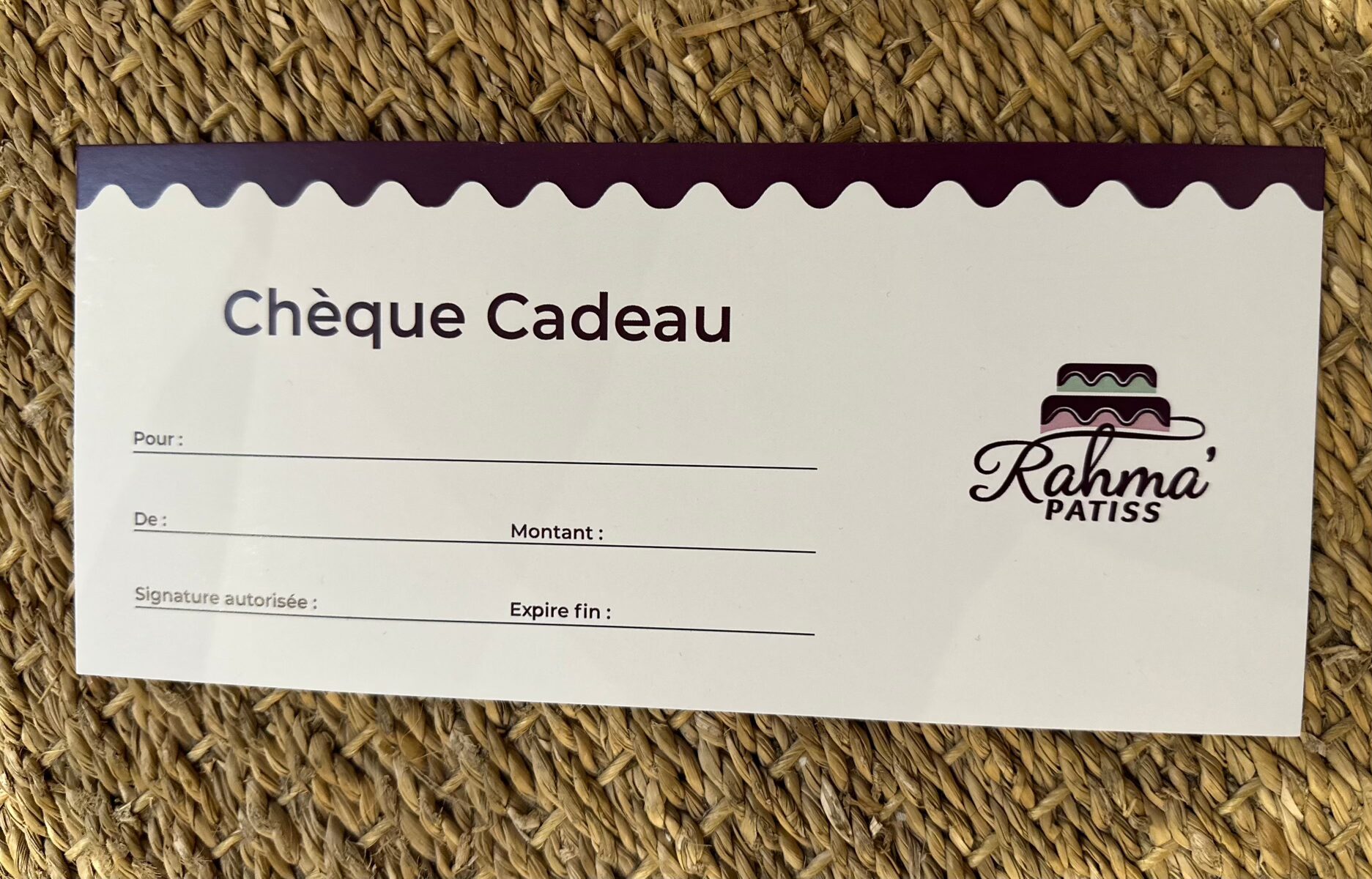 carte cadeau rahma patiss langon idée cadeau de noel, une carte cadeau pour un atelier de patisserie chez rahma patiss à langon